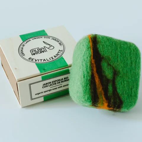 Jabón Esponja Revitalizante a base de Leche de Burra,  Aloe Vera y Bergamota